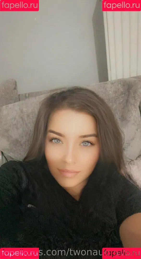 twonaughtysisters Onlyfans Photo Gallery 