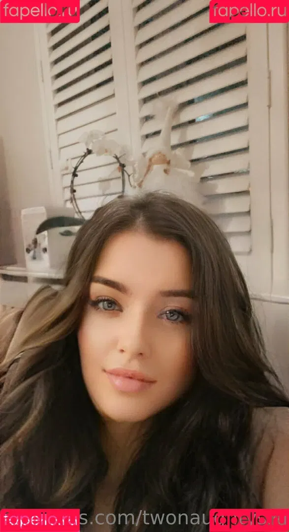twonaughtysisters Onlyfans Photo Gallery 