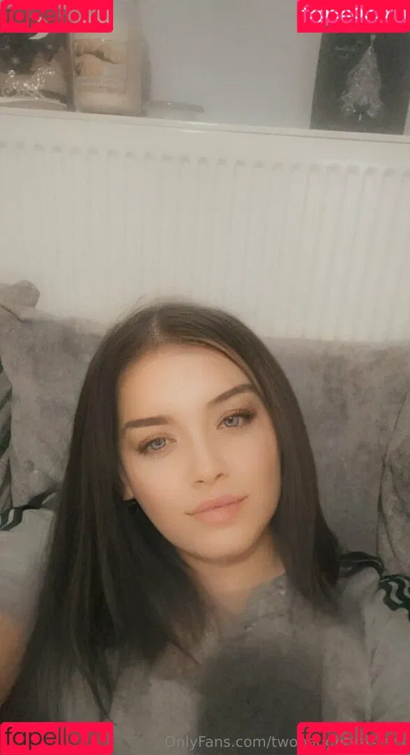twonaughtysisters Onlyfans Photo Gallery 