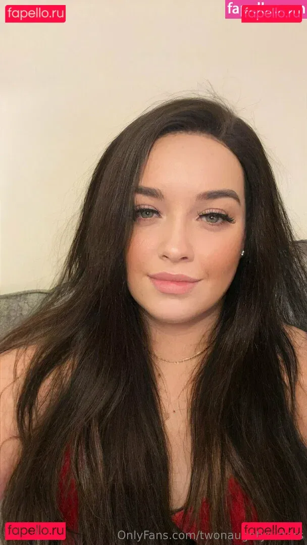 twonaughtysisters Onlyfans Photo Gallery 