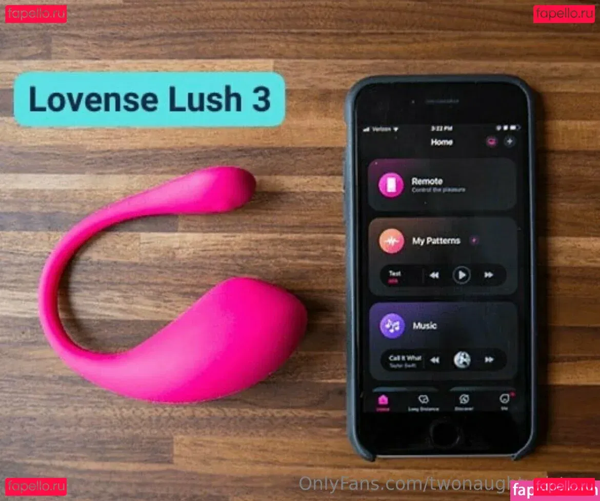 twonaughtysisters Onlyfans Photo Gallery 