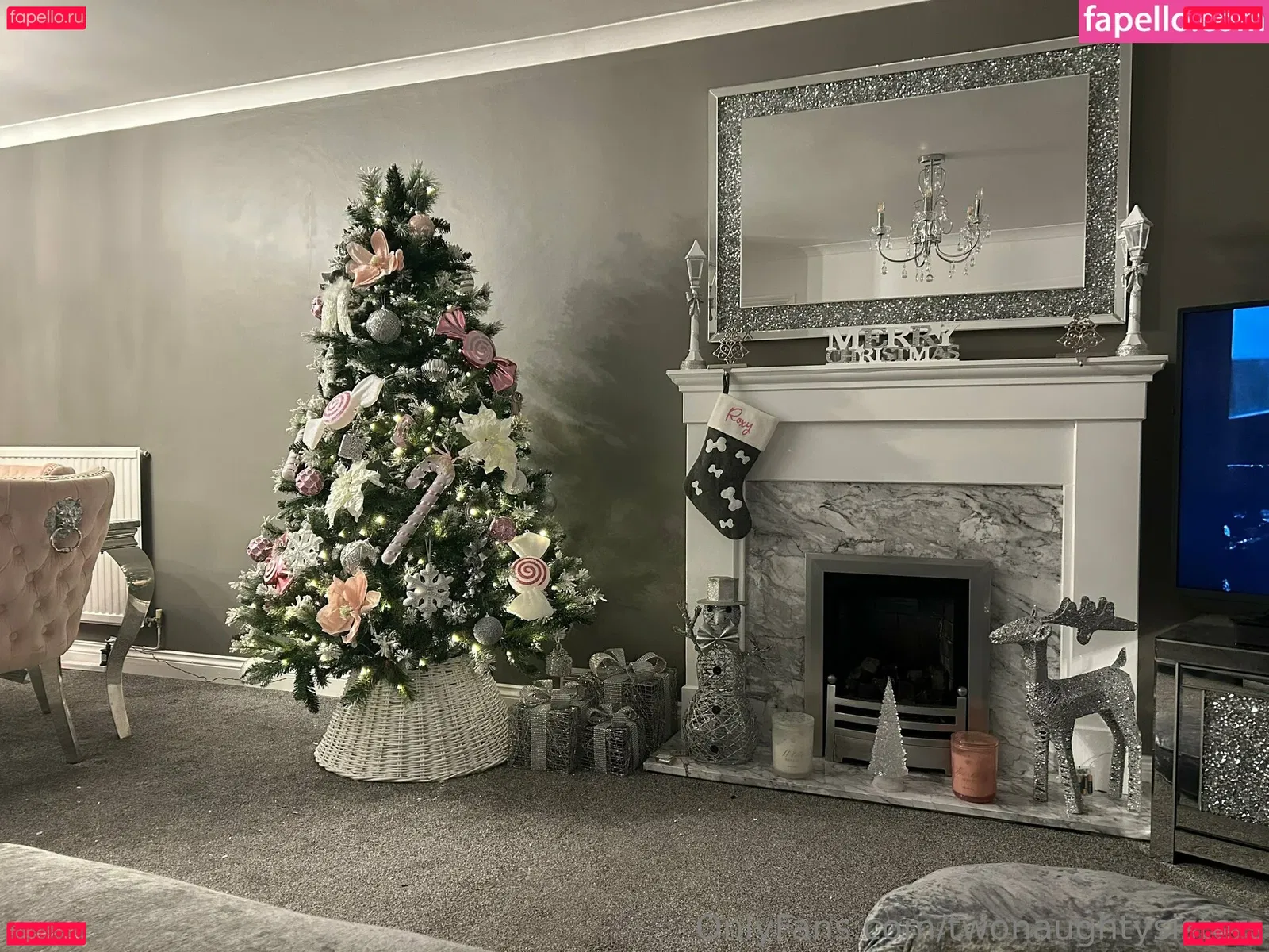 twonaughtysisters Onlyfans Photo Gallery 