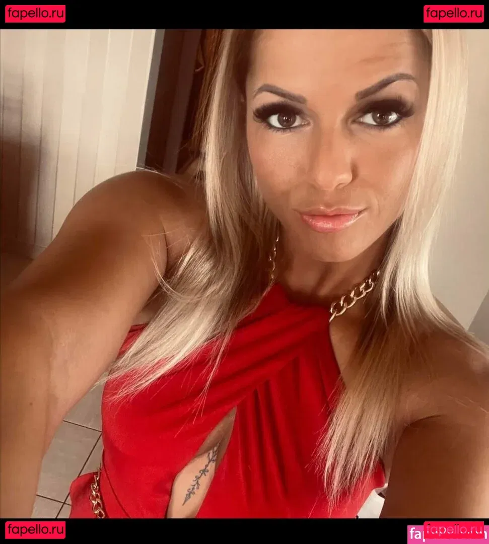 Magyarficial Onlyfans Photo Gallery 