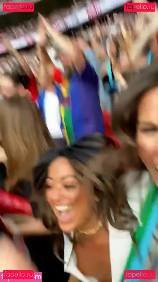 Jules Breach Onlyfans Photo Gallery 