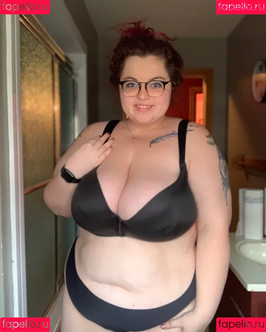 ahitsnatalie Onlyfans Photo Gallery 