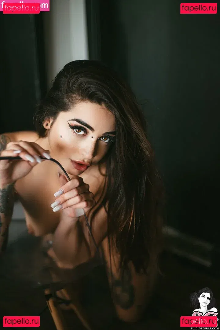 Deskicio Suicide Onlyfans Photo Gallery 