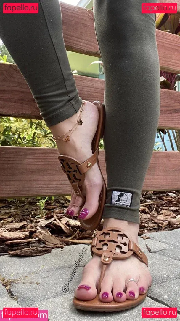 Beautyandherfeetz Onlyfans Photo Gallery 