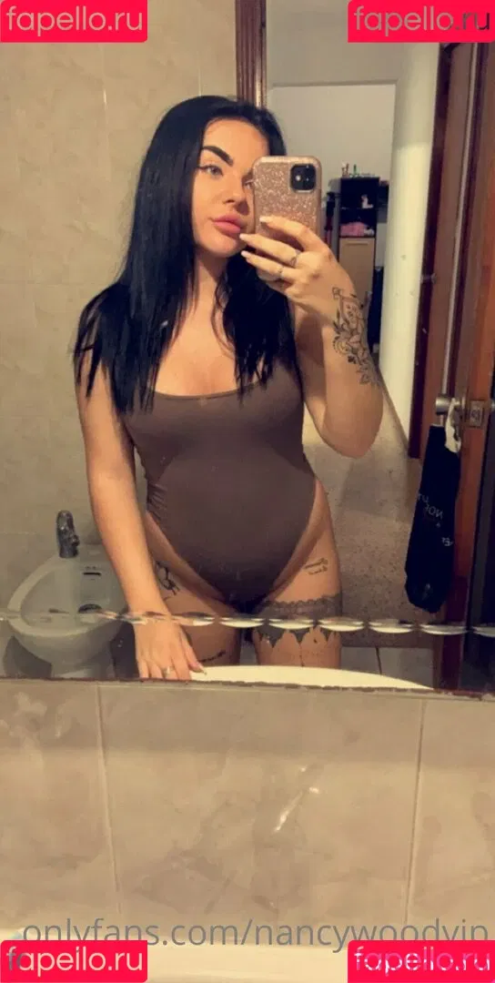 nancywood2 Onlyfans Photo Gallery 