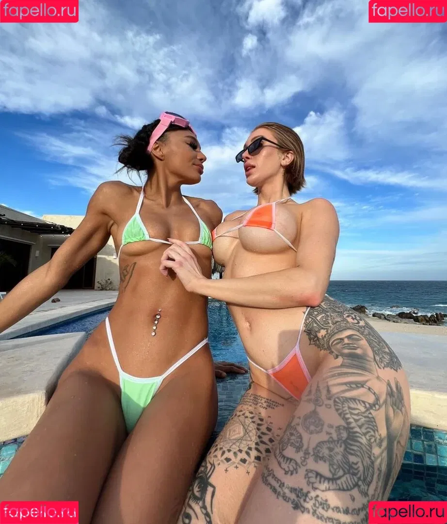 urfavredhead Onlyfans Photo Gallery 