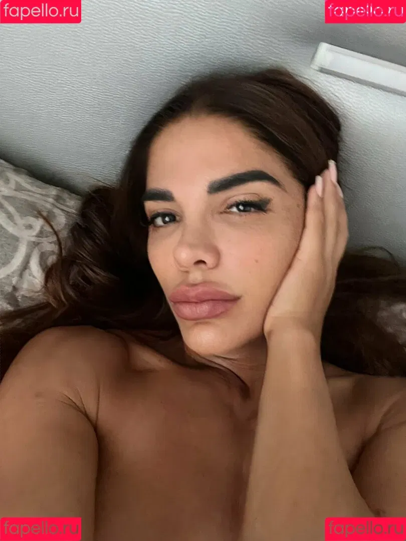 soniaamats Onlyfans Photo Gallery 