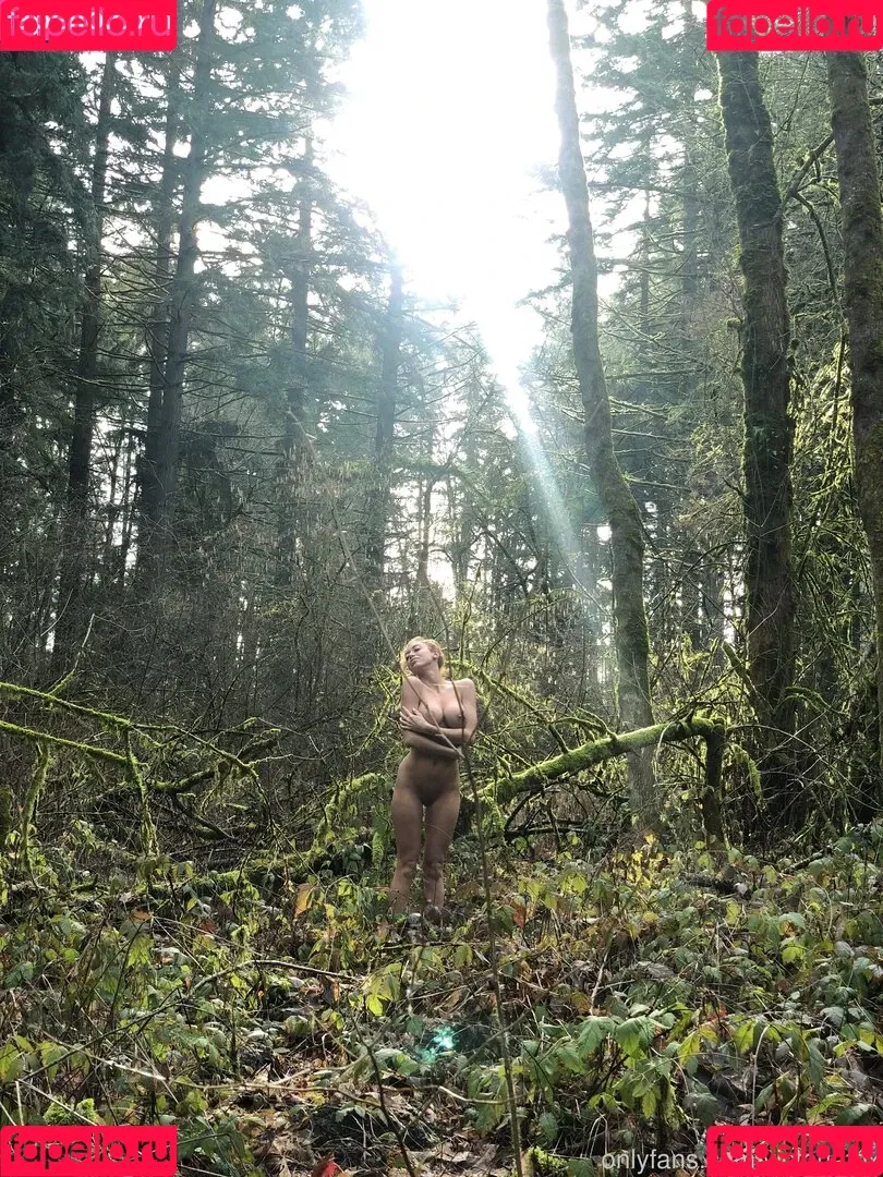 Victoria MFC Onlyfans Photo Gallery 