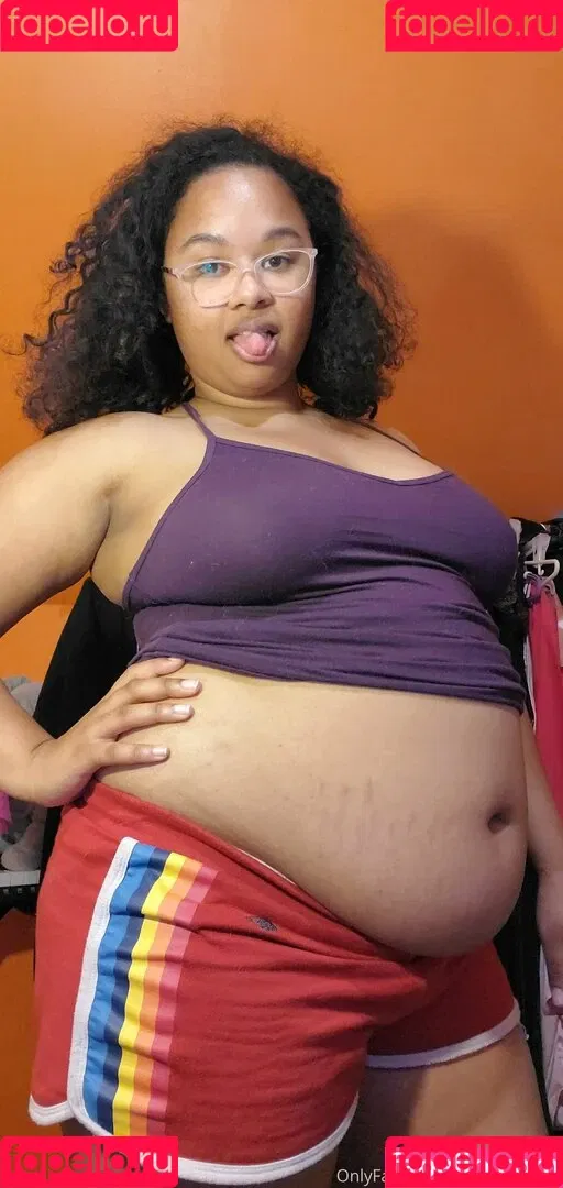 chubbyvalerie Onlyfans Photo Gallery 