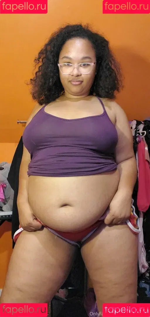 chubbyvalerie Onlyfans Photo Gallery 