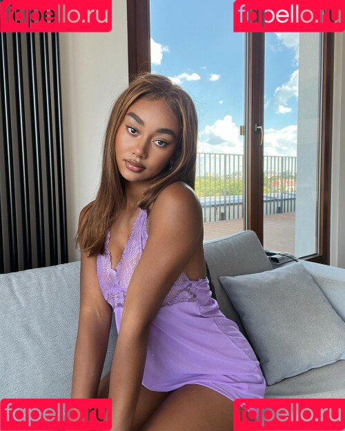 llleasy Onlyfans Photo Gallery 