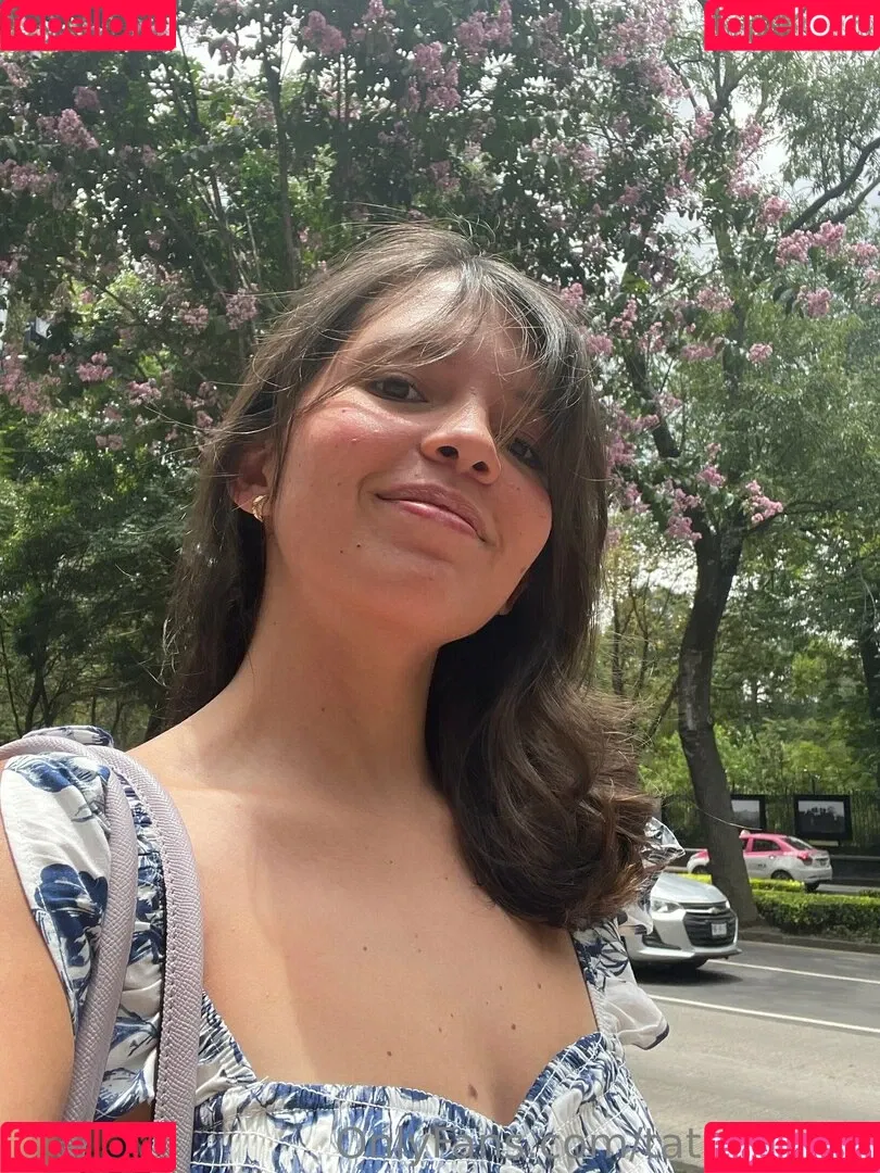 tatiplatters Onlyfans Photo Gallery 