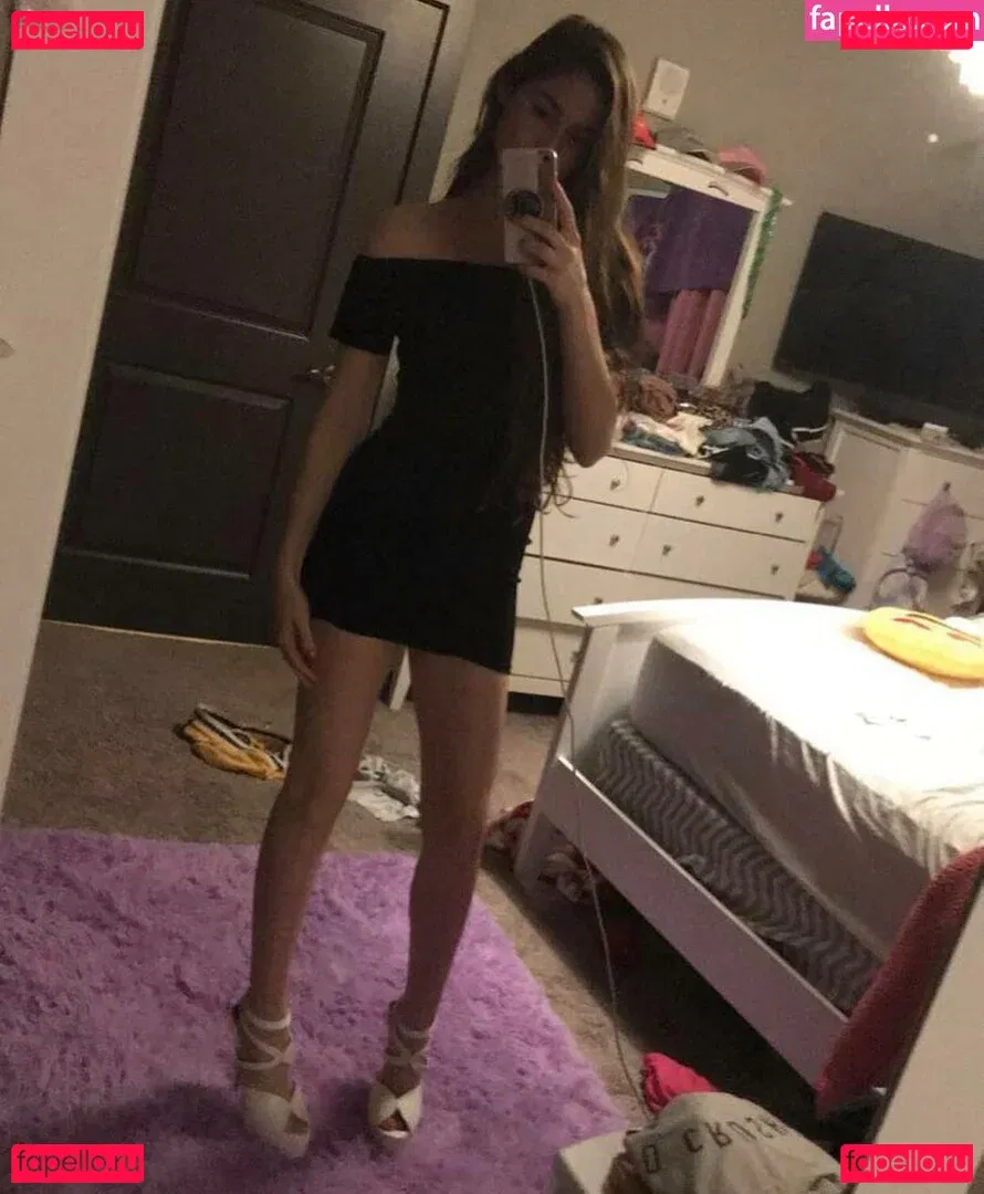 Daisy The Unicorn Onlyfans Photo Gallery 