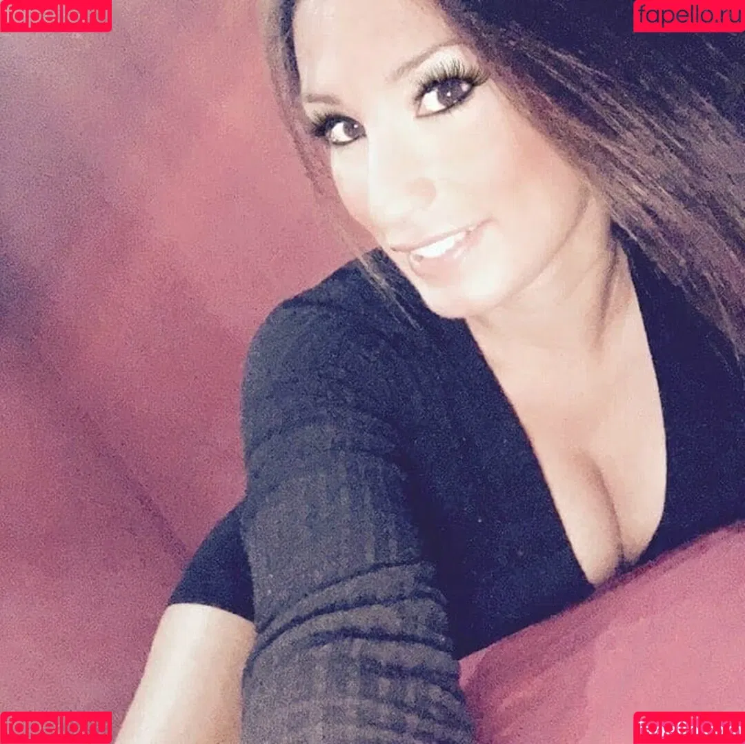 Lara Moreno Onlyfans Photo Gallery 