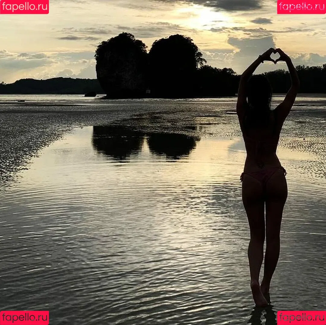 Lara Moreno Onlyfans Photo Gallery 