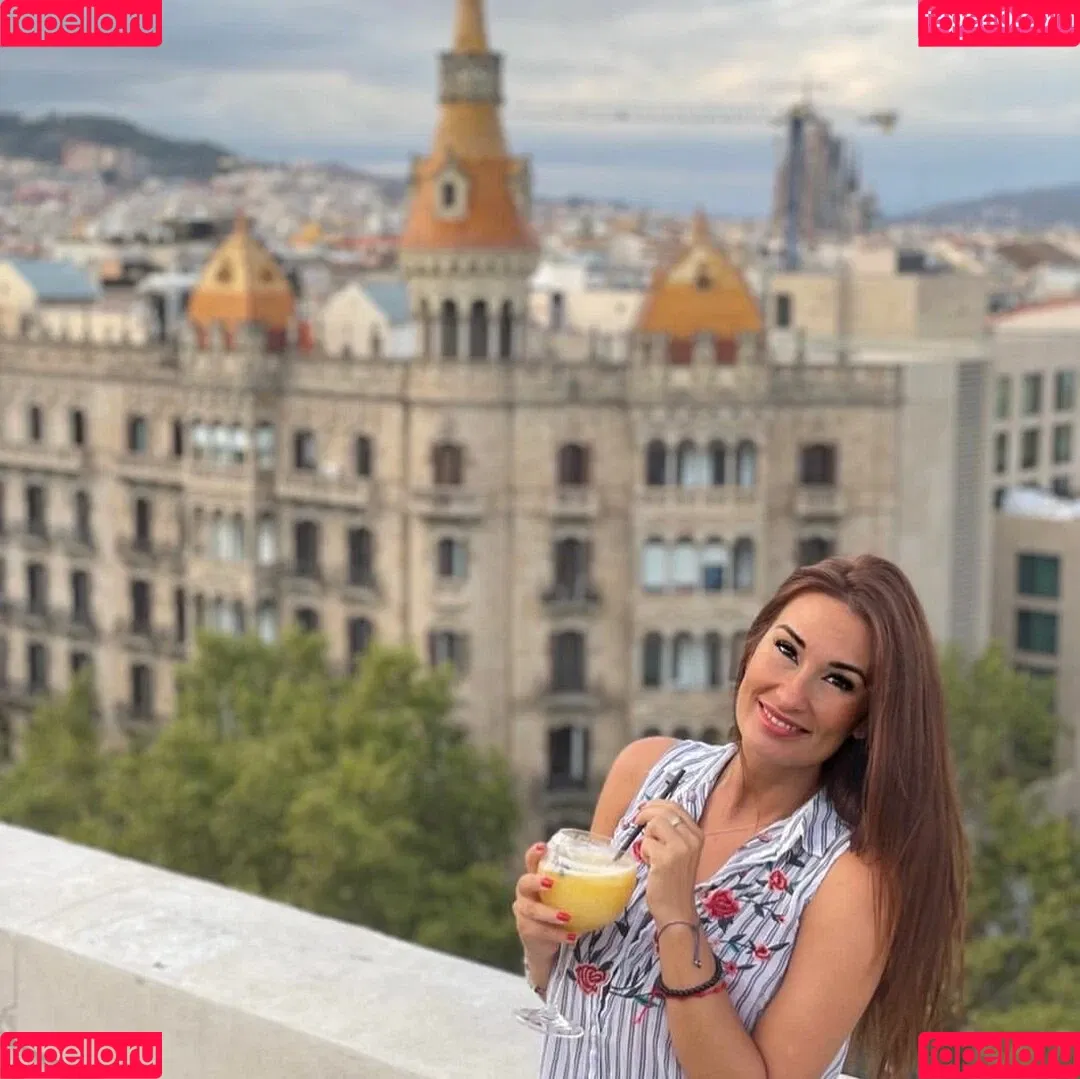 Lara Moreno Onlyfans Photo Gallery 