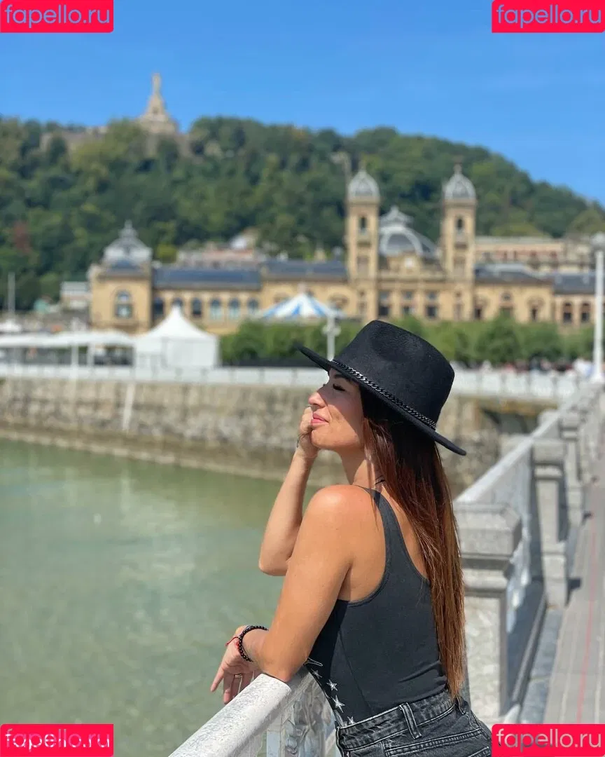 Lara Moreno Onlyfans Photo Gallery 