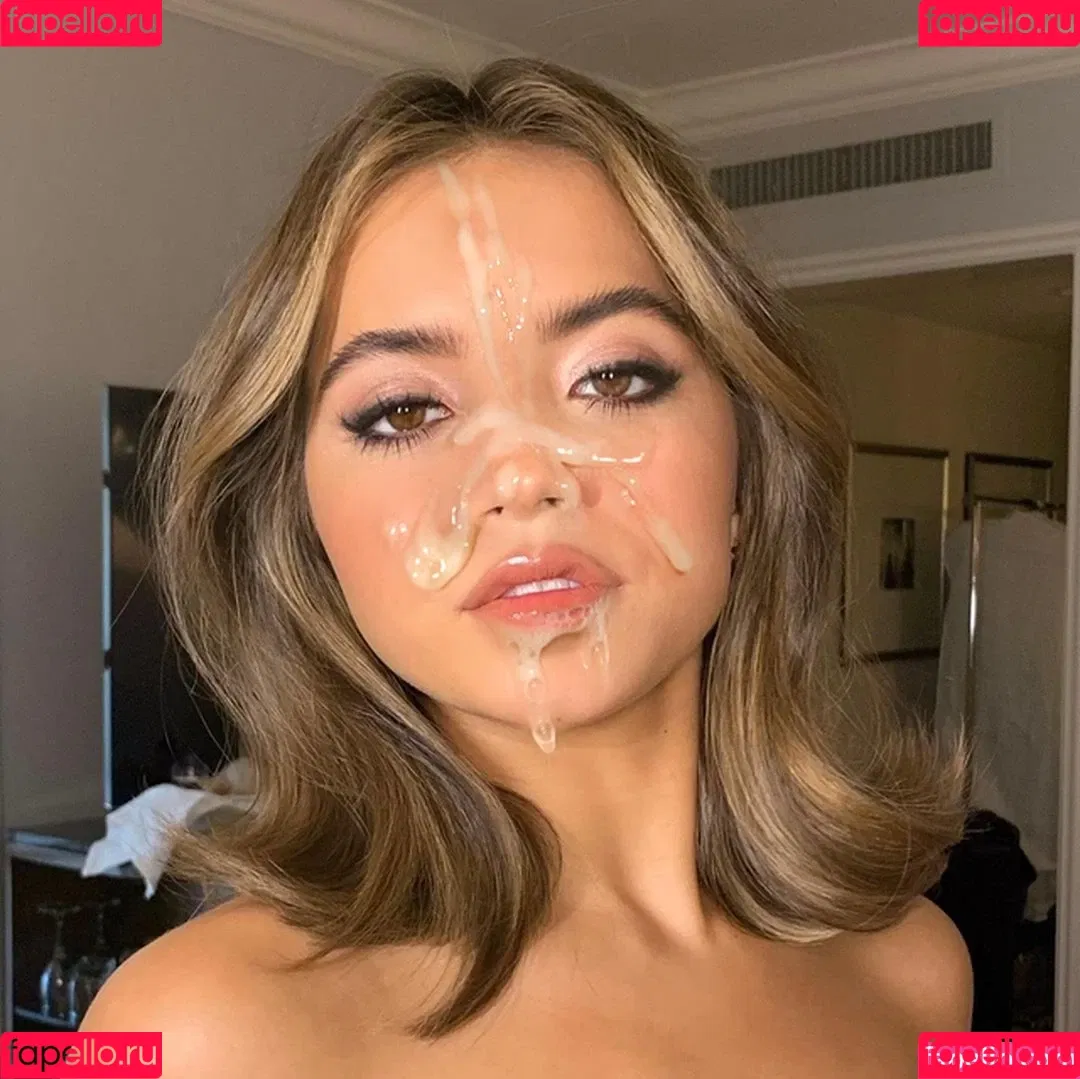 Isabela Merced Onlyfans Photo Gallery 