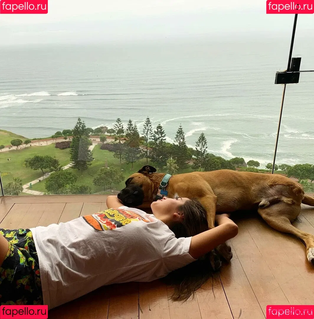 Isabela Merced Onlyfans Photo Gallery 
