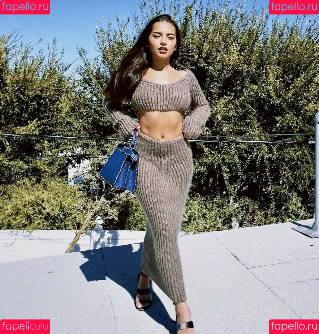 Isabela Merced Onlyfans Photo Gallery 