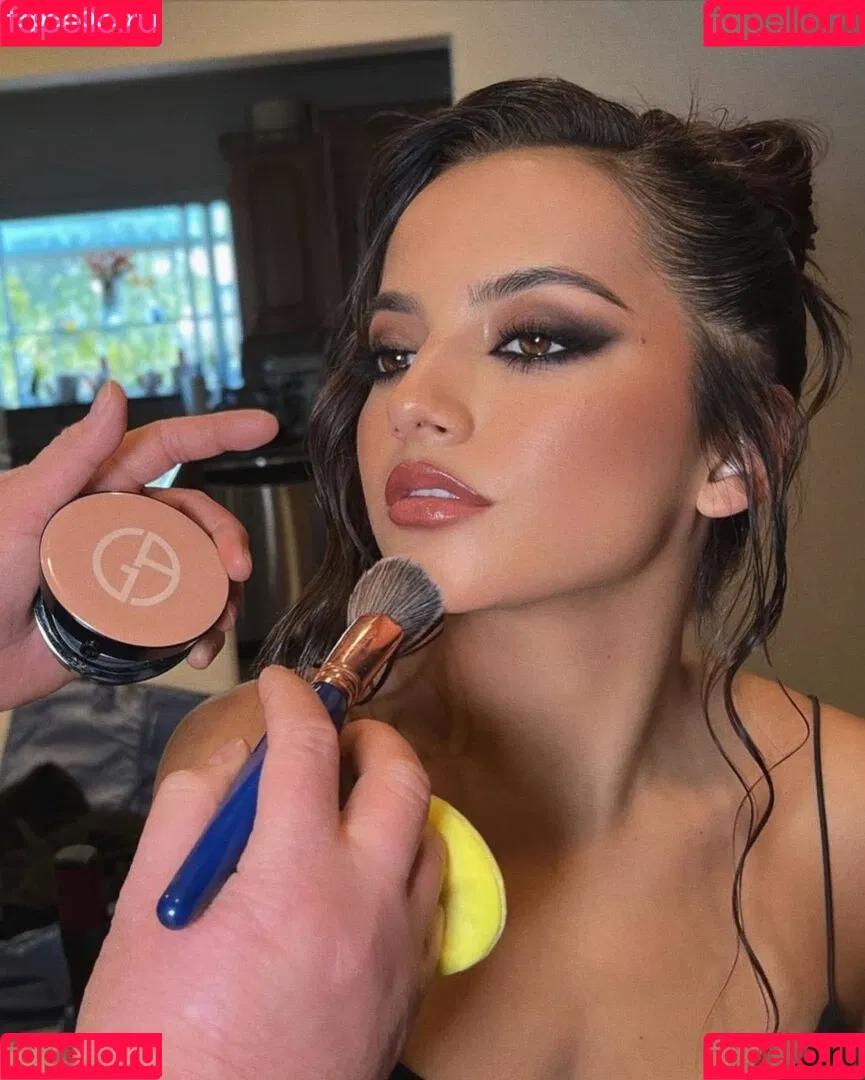 Isabela Merced Onlyfans Photo Gallery 