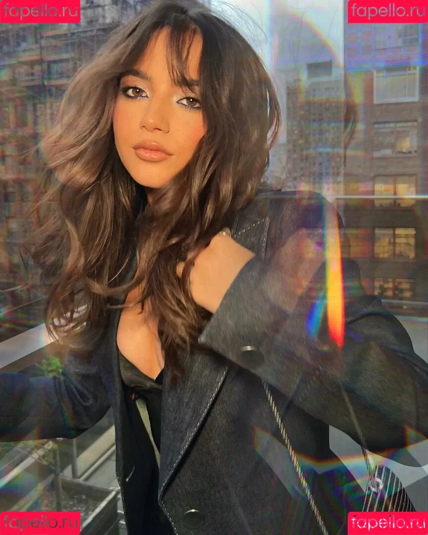 Isabela Merced Onlyfans Photo Gallery 