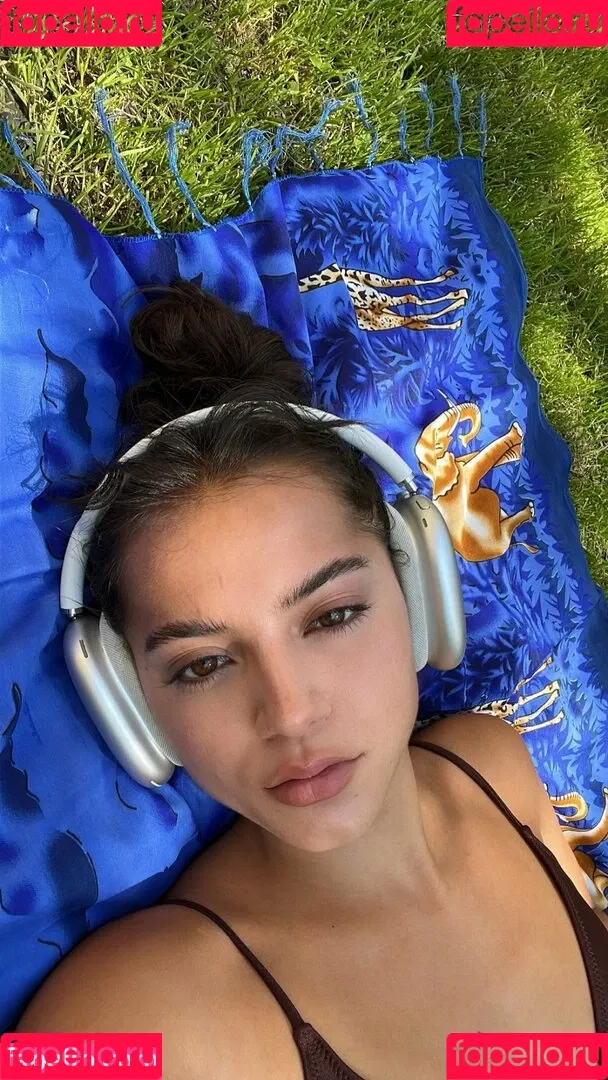 Isabela Merced Onlyfans Photo Gallery 
