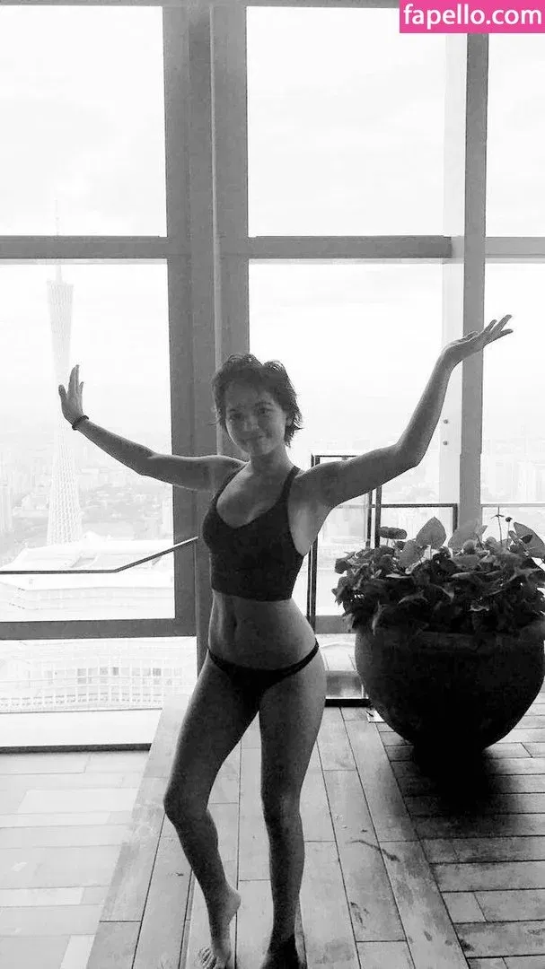 Isabela Merced Onlyfans Photo Gallery 