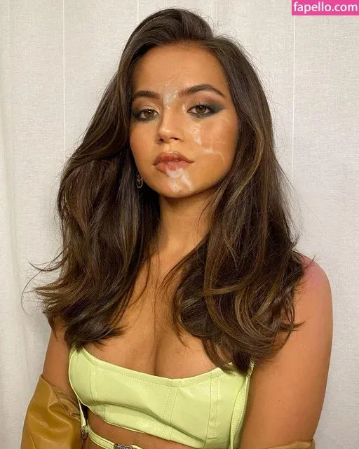 Isabela Merced Onlyfans Photo Gallery 