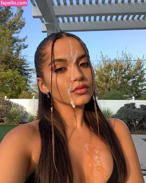 Isabela Merced Onlyfans Photo Gallery 
