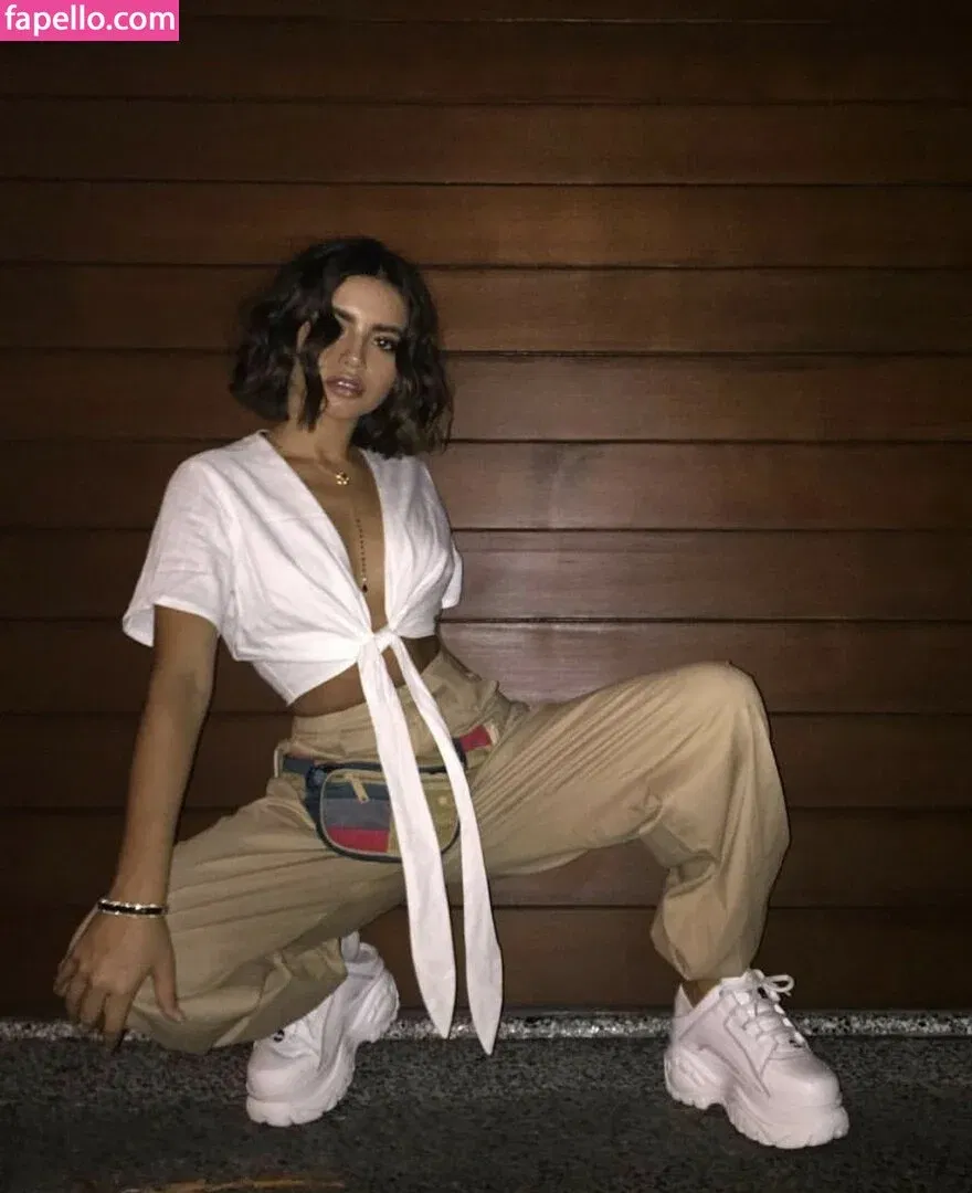 Isabela Merced Onlyfans Photo Gallery 