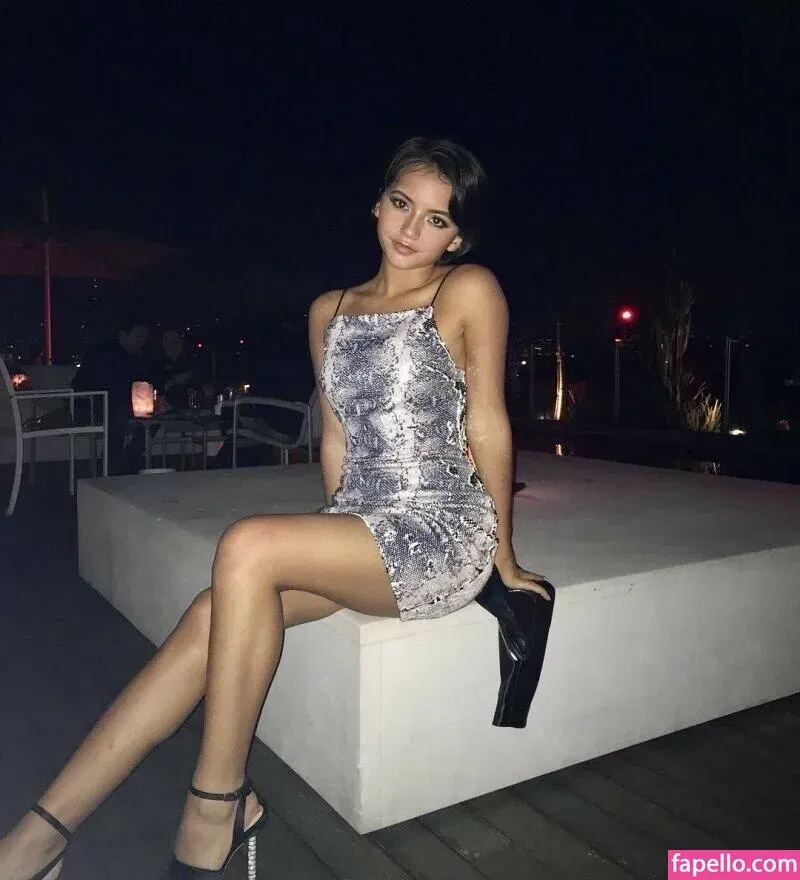 Isabela Merced Onlyfans Photo Gallery 