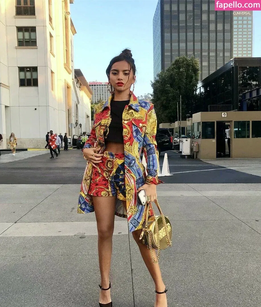 Isabela Merced Onlyfans Photo Gallery 