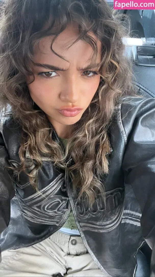 Isabela Merced Onlyfans Photo Gallery 