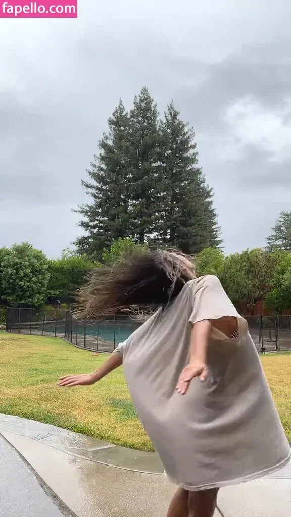 Isabela Merced Onlyfans Photo Gallery 