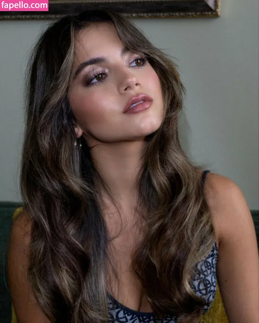 Isabela Merced Onlyfans Photo Gallery 
