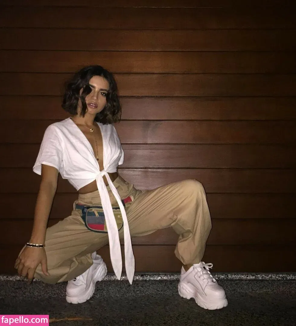 Isabela Merced Onlyfans Photo Gallery 
