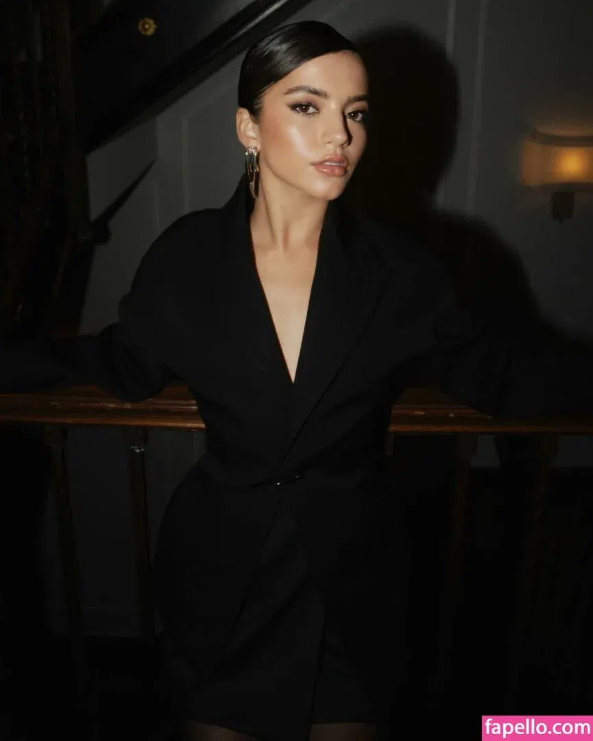 Isabela Merced Onlyfans Photo Gallery 