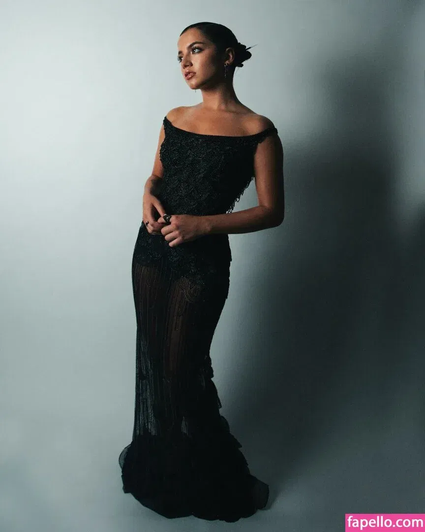 Isabela Merced Onlyfans Photo Gallery 