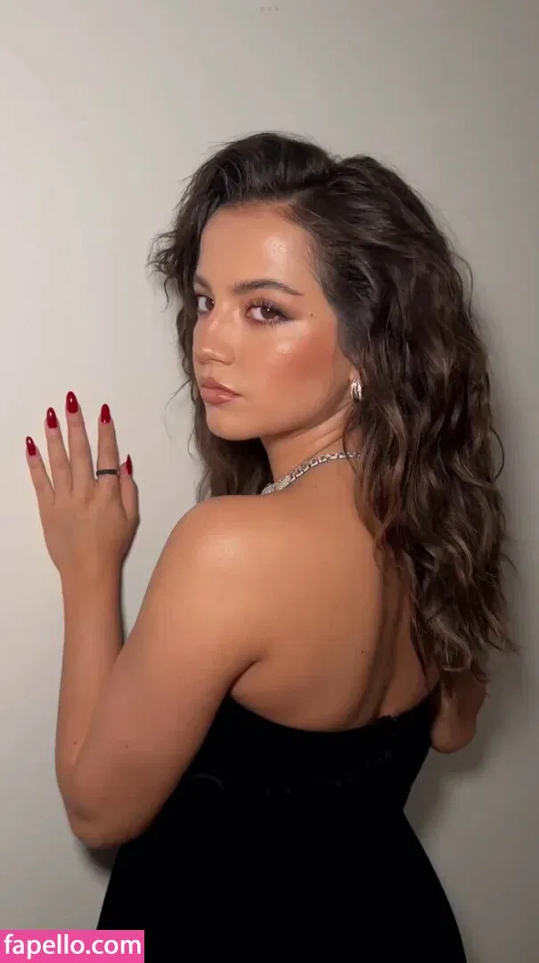 Isabela Merced Onlyfans Photo Gallery 