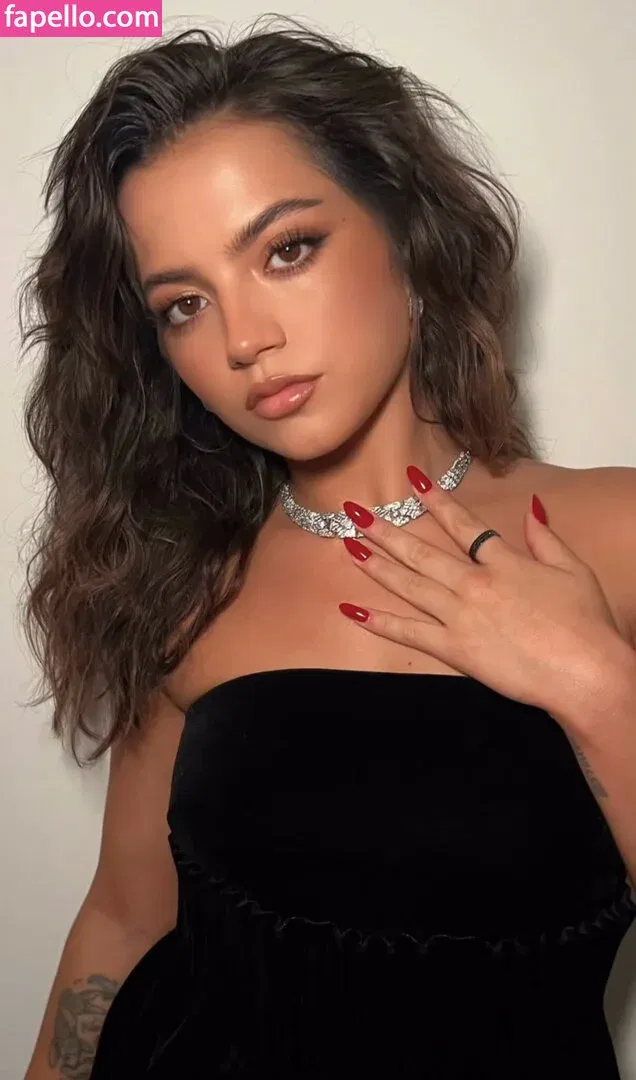 Isabela Merced Onlyfans Photo Gallery 