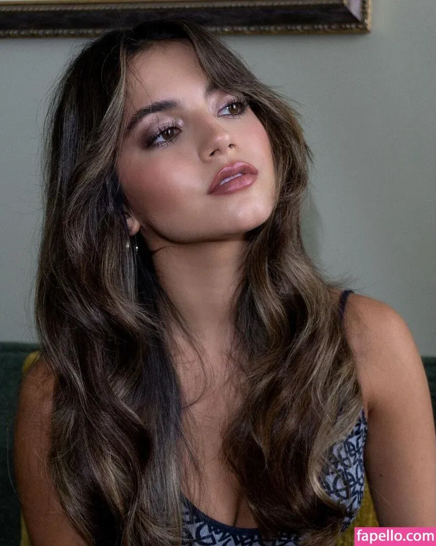 Isabela Merced Onlyfans Photo Gallery 