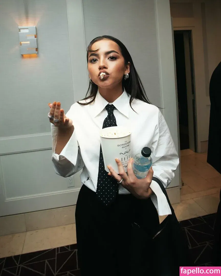 Isabela Merced Onlyfans Photo Gallery 