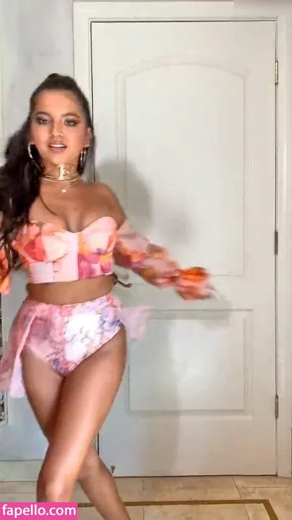 Isabela Merced Onlyfans Photo Gallery 