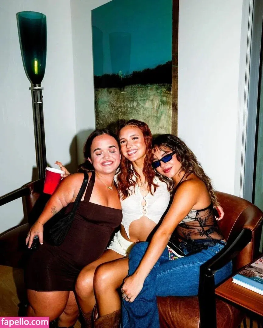 Isabela Merced Onlyfans Photo Gallery 