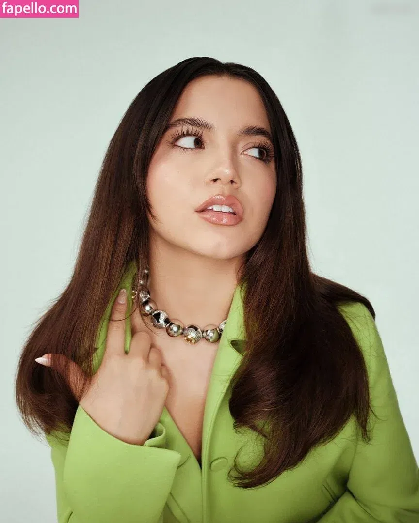 Isabela Merced Onlyfans Photo Gallery 