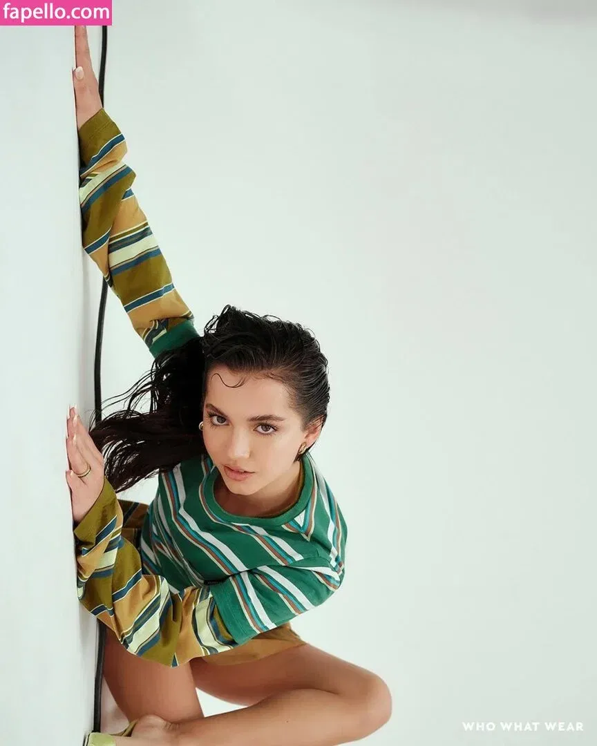 Isabela Merced Onlyfans Photo Gallery 